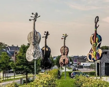 Дом отдыха 'il Y A' 11 A 13 Pers #nature #familles #calme #pas D'abus D'alcool Марш-ан-Фаменн