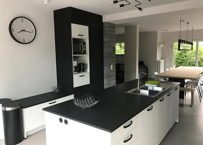 Casa vacanze 'il Y A' 11 à 13 Pers #nature #familles #calme #pas D'abus D'alcool Marche-en-Famenne