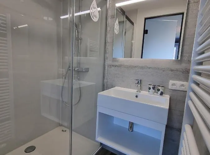 'il Y A' 11 à 13 Pers #nature #familles #calme #pas D'abus D'alcool Casa vacanze Marche-en-Famenne